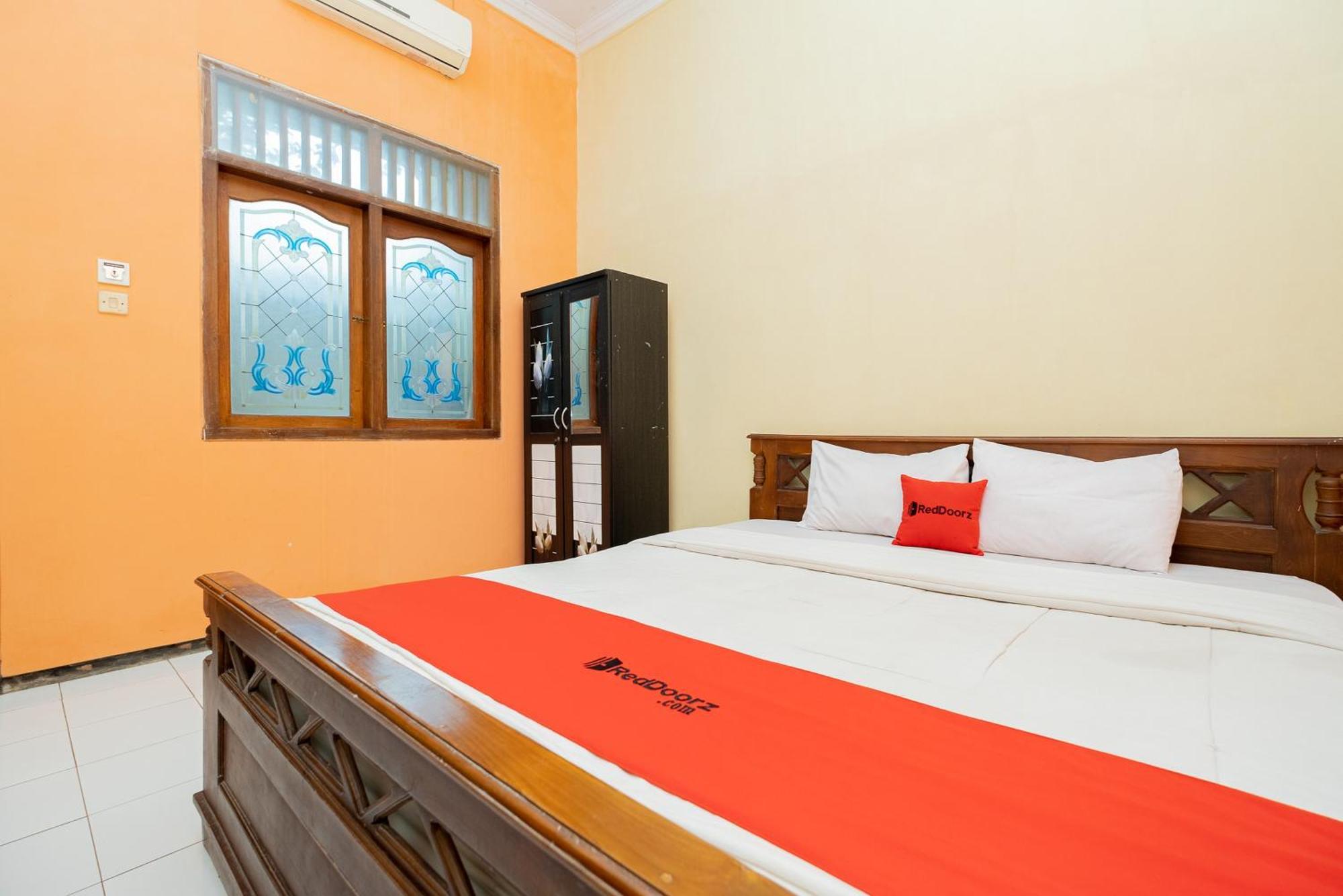 Reddoorz Syariah At Jalan Sunan Giri Tuban 투반 외부 사진