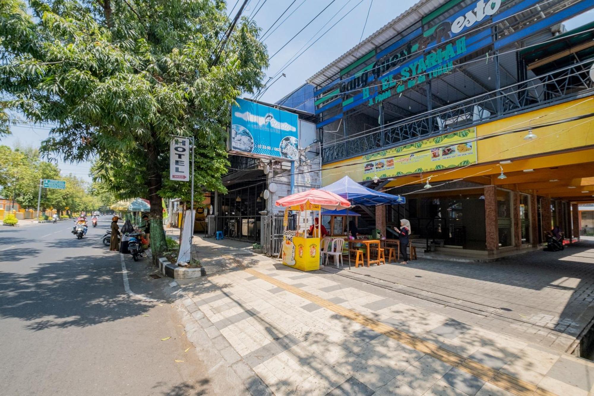 Reddoorz Syariah At Jalan Sunan Giri Tuban 투반 외부 사진